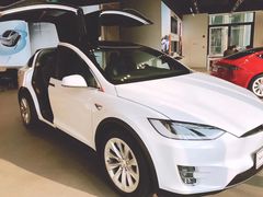 -TESLA 特斯拉(上海太古汇体验店)