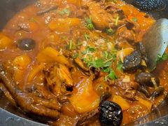 -山河屯铁锅炖·非遗东北菜(南山店)