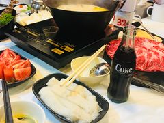 -鲜入围煮花胶鸡海鲜火锅