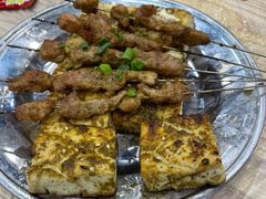 -江城燕子大排档(江汉路步行街店)