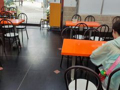 -南宁市连升风味小吃店