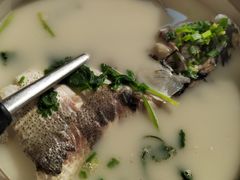 -天乐农家鱼头王(天目湖店)
