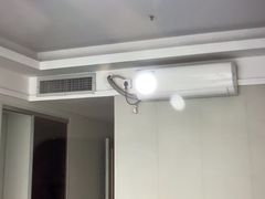 -吾遇酒店(深圳火车站罗湖口岸店)