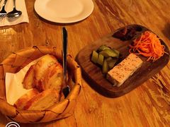 -羽深肉铺 Steak & Wine