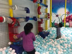 -蒙特利亲子乐园