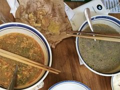 -云阿蛮云南生烫牛肉米线(奉贤路店)