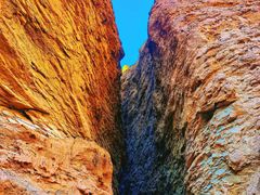 -天山神秘大峡谷