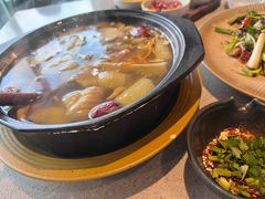 -半山腰·云南菜(侨福芳草地店)