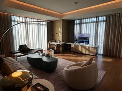 -深圳国际会展中心希尔顿酒店(前海华发冰雪世界店)