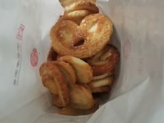 纯奶中蝴蝶酥-上海哈尔滨食品厂(淮海中路店)