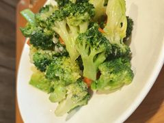 -好嫂子酱猪手•农家菜(槐房万达店)