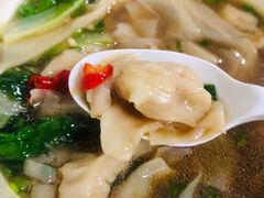 藤椒抄手-何师烧烤Pro ·江湖川菜·小龙虾·精酿(太古里旗舰店)