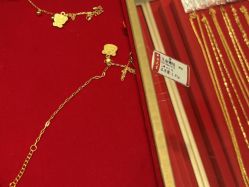 -周大生CHOW TAI SENG(成山路巴黎春天店)