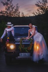 -雪中彩影婚纱摄影·微光艺术中心