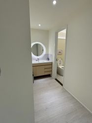 -咪咪比基尼脱毛专业店