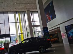 -领克中心(南京万帮店)