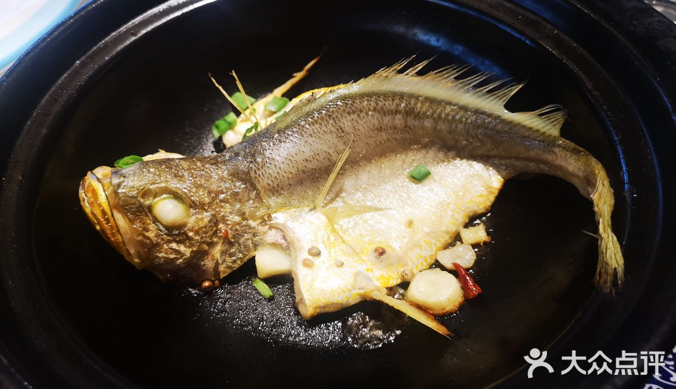 可在点评里选优惠套餐：2