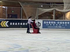-奥山冰场(奥山世纪城店)