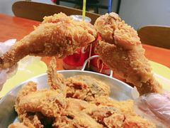 -BHC炸鸡(明洞总店)