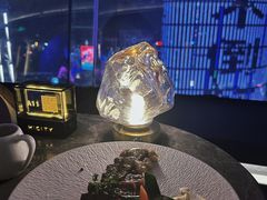 -Hi City·城市之巅