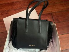 -Max Mara(王府井奥莱·香江小镇店)