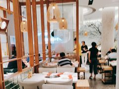 -三人行骨头王火锅(长寿店)