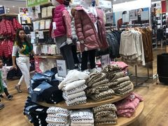 -优衣库(北京首开福茂宋家庄购物中心店)