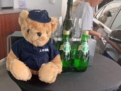 -上海星瀚奔驰4S店(红柳路店)