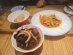 -晨皓祥人民公社铁锅炖菜(西华苑店)