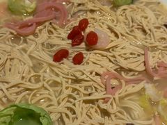 扬州大煮干丝-桂满陇·蟹黄小笼汤包(中山公园店)