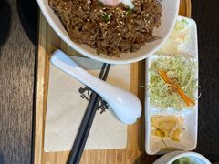 -熊吞·大碗丼烧肉饭(西市场嘉华店)