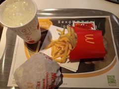 -麦当劳(番禺易发商业街店)