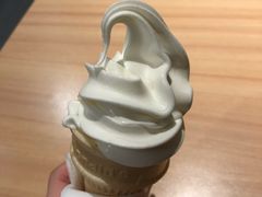 -麦当劳(欧亚大观商都店)