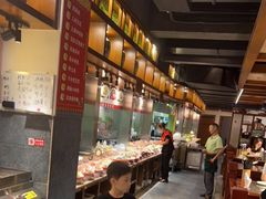 -六合居·明厨亮灶餐厅(成双大道店)