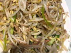 豆芽炒肉-老昌春饼(中央大街店)