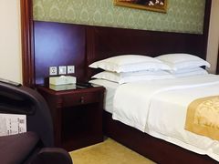 -维也纳酒店(桂林万象城火车站店)