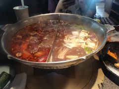 -湊湊火锅·茶憩(新中关购物中心店)