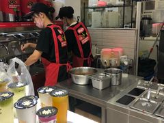 -沪上阿姨·精选茶饮(十一经路店)