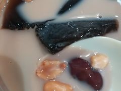 -八婆婆烧仙草(曾厝垵店)