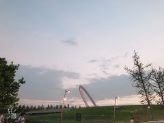 -南京眼步行桥
