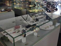 -奔驰北京极光星徽(四元桥店)
