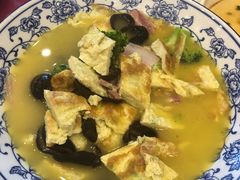 -侬佳蒸菜馆(听潮店)