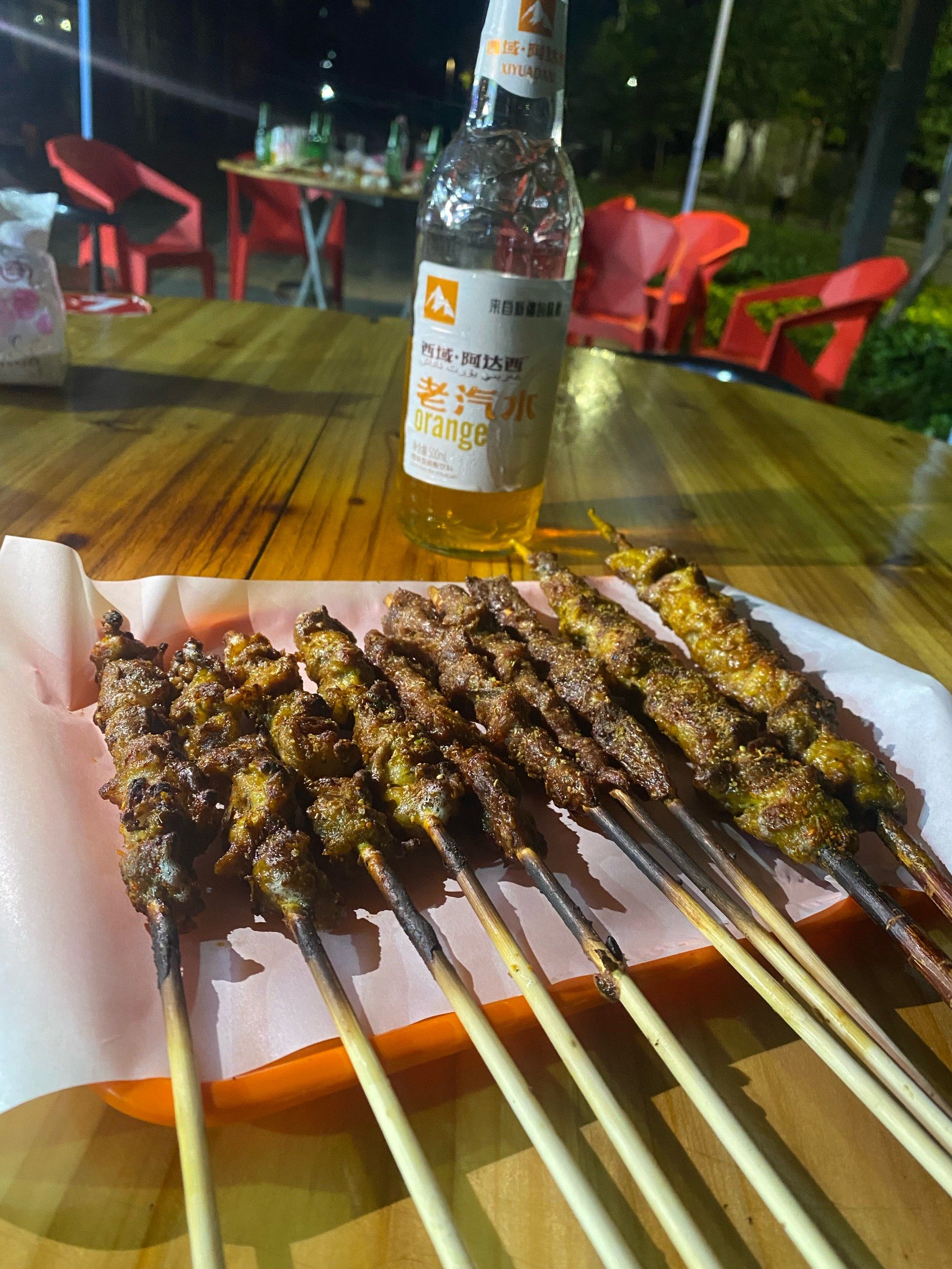 正宗新疆羊肉串