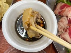 连州果园鸡-威邵鸡煲(西华路总店)