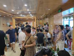 等位区-春花民族美食(佳木斯总店)