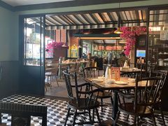 大堂-前海沿·青岛菜(李沧万达店)