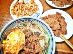 -矮子粉店1985·长沙米粉(湘春路店)