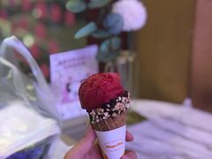 覆盆子雪芭雪泥口味-哈根达斯(皇庭店)