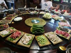 全牛火锅-周老三跷脚牛肉·全牛火锅(非遗传承店)