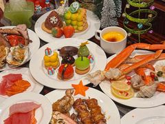 -广州万富希尔顿酒店·感趣自助餐厅·金秋蟹宴生蚝海鲜刺身